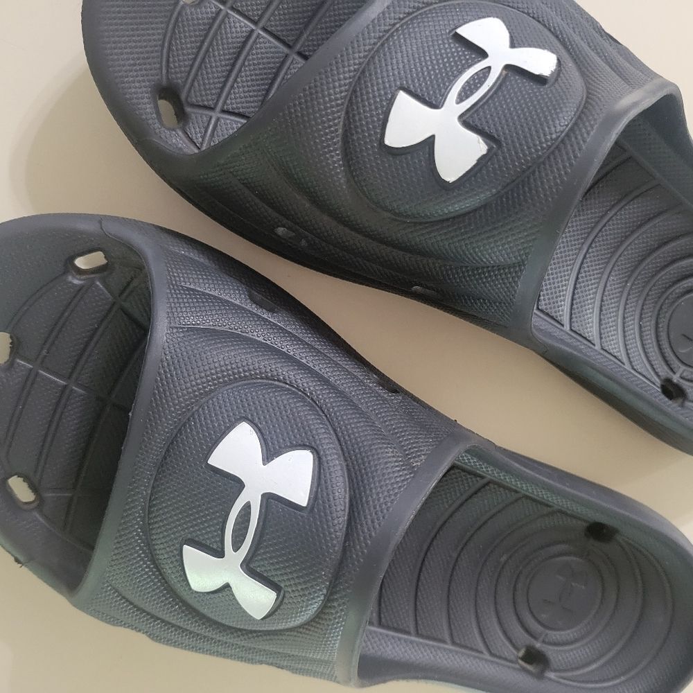 Under Armour Adult Locker IV Black Slides - Picture 7 of 13